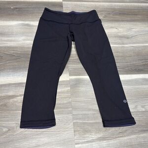 Lululemon Black Athletic Leggings size 6